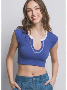 Out from Under Urban Outfitters Ribbed Crop Top Go For Gold XS/S